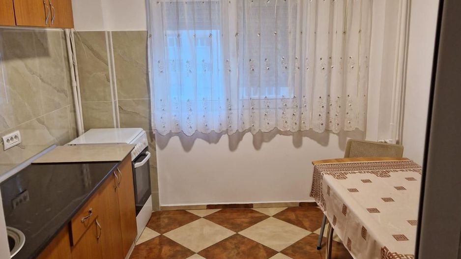 AP. 2 CAMERE RAHOVA - CENTRALA PROPRIE, PRIMA INCHIRIERE, LOC PARCARE - Poză 3