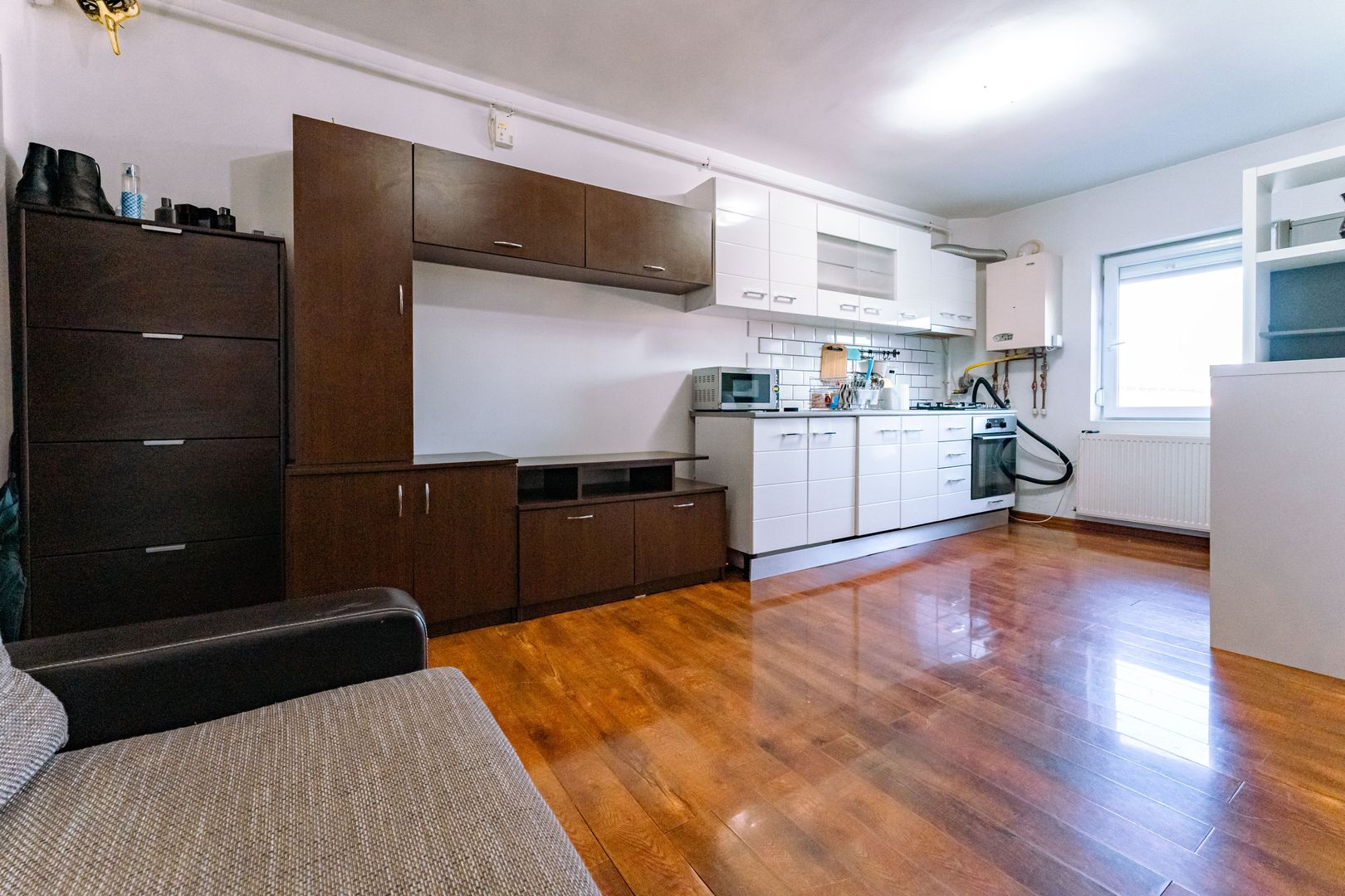 Apartament cu 2 camere Pârneava - Poză 4