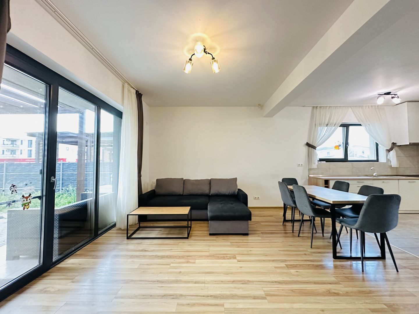 Ikea - Casa moderna cu 3 dormitoare, 130mp | Loc de joaca in mansarda - Poză 4