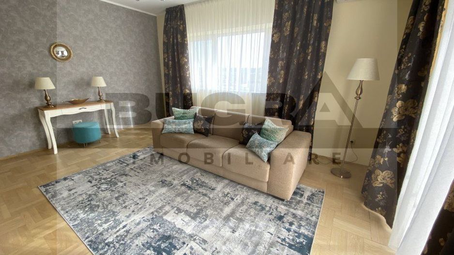 Apartament superb, 3 camere decomandate, terasa 42mp, VIEW - Poză 3