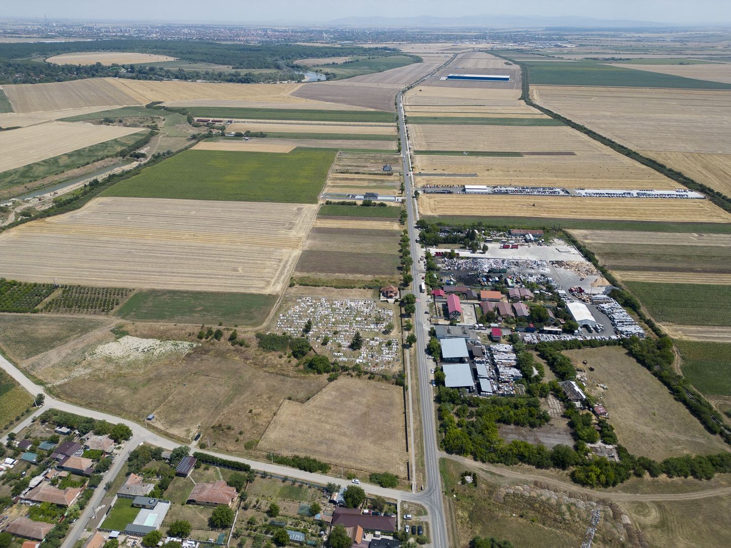 Teren intravilan 6.005 mp in Zădăreni - Poză 8