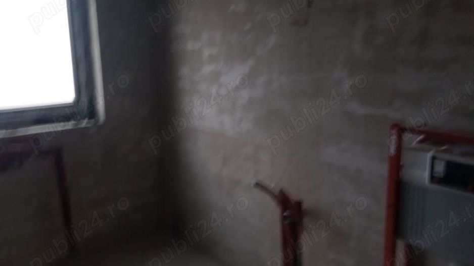 BRASADAS vinde casa cu 5 cam 195mp 6 ari Cart. Marcus. - Poză 5