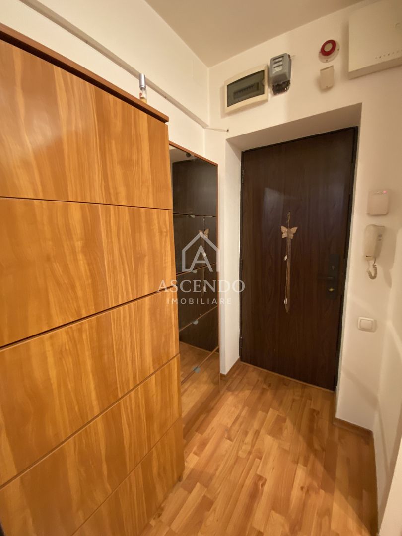 Vânzare apartament 2 camere Drumul Taberei, aproape de metrou - Poză 3