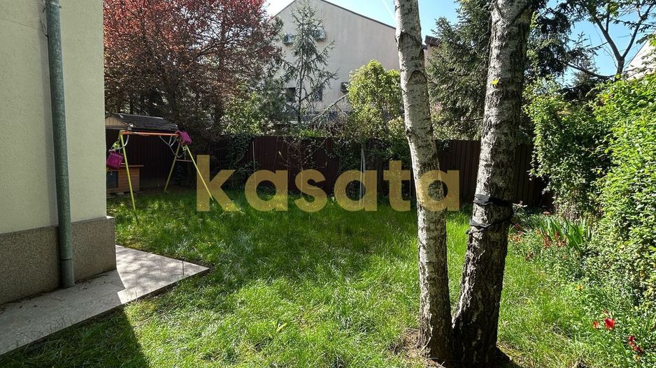 Oportunitate! Casă spațioasă 5 camere în Bucureștii Noi - Poză 3