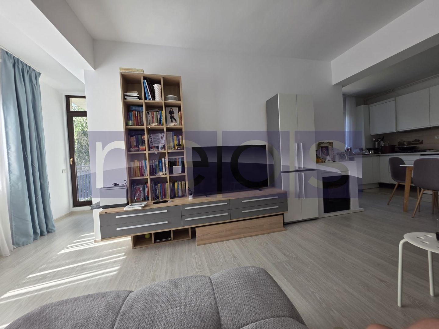 VANZARE 4 CAMERE -CARTIERUL LATIN   - 2x loc parcare - Poză 1