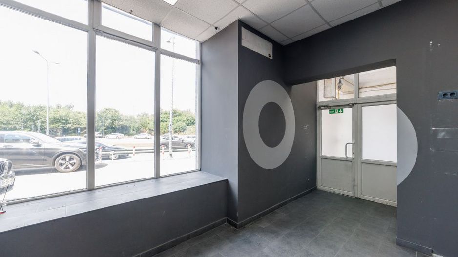 Spațiu comercial cu 2 camere de vânzare în Calea Bucuresti, Pitesti - Poză 8