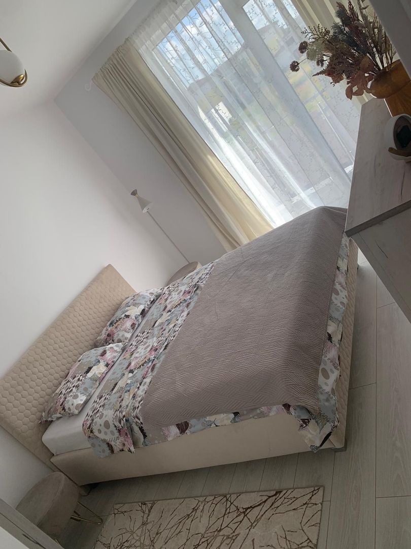 Calea Urseni – Giroc | Casă insiruita P+1 | Mobilată complet | 2 parcări - Poză 13