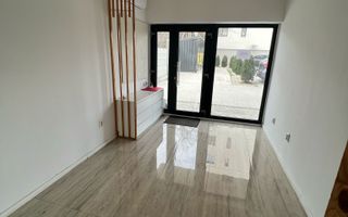 Camera cu baie, parter, bloc nou - Poză 11