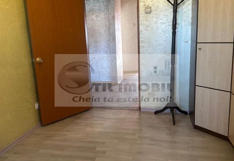 AP 4 CAM DEC.  BL.PE CADRE 1984 ZONA PACURARI  LA BULEVARD LIBER - Poză 15