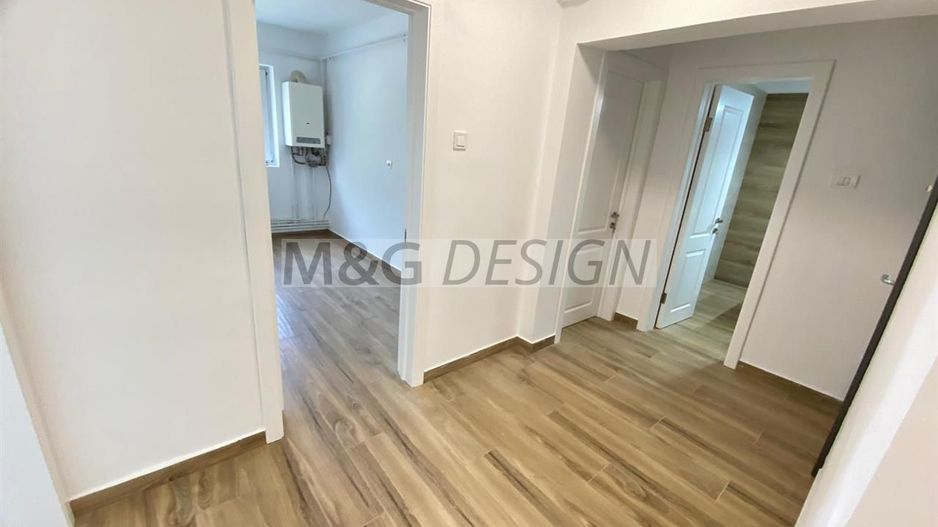 Etaj 1 4 camere  Complexul Studentesc-aproape de Sala Olimpia - Poză 6