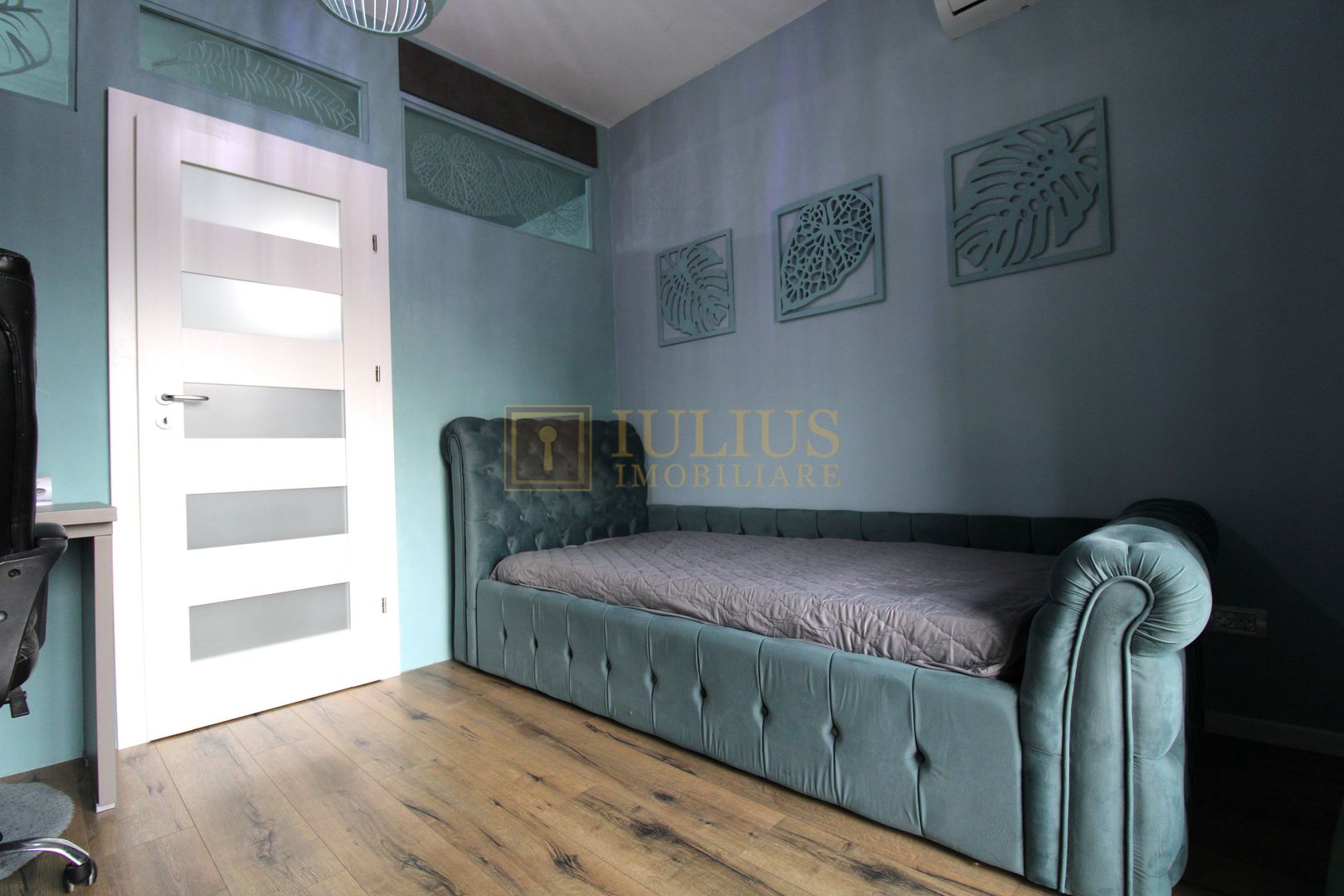 Zona Remus Radulet, 2 camere, centrala proprie - Poză 8