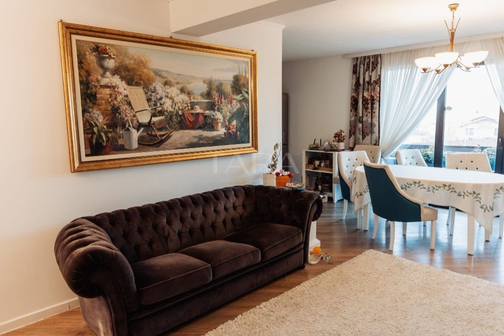 Casa Ideală în Cartier Europa – Locuință sau Afacere - Poză 2