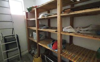 Casa cu 3 camere, 600 mp teren, deschidere la doua strazi, Centru - Poză 10