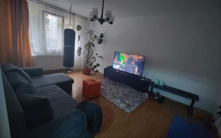 Apartament 3 camere de vânzare Drumul Taberei - Poză 1