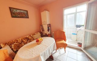 Apartament 3 camere, decomandat, 2 bai, zona Kaufland - Poză 4