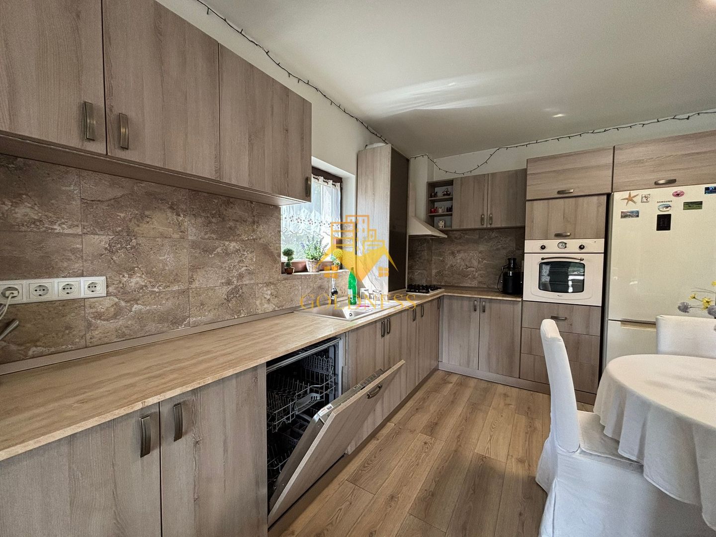 3 camere, 2 parcari, gradina 50 mp, gratar, Grigorescu Zona Donath - Poză 9
