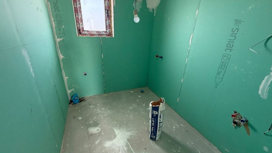 CASA INDIVIDUALA - 5 CAMERE, INCALZIRE PARDOSEALA , TEREN 420 COMIS 0% - Poză 3