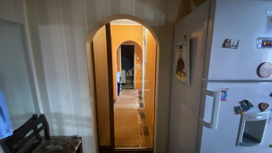 APARTAMENT 3 CAMERE, ETAJ 4, GRUI-CAMPULUNG MUSCEL, - Poză 2