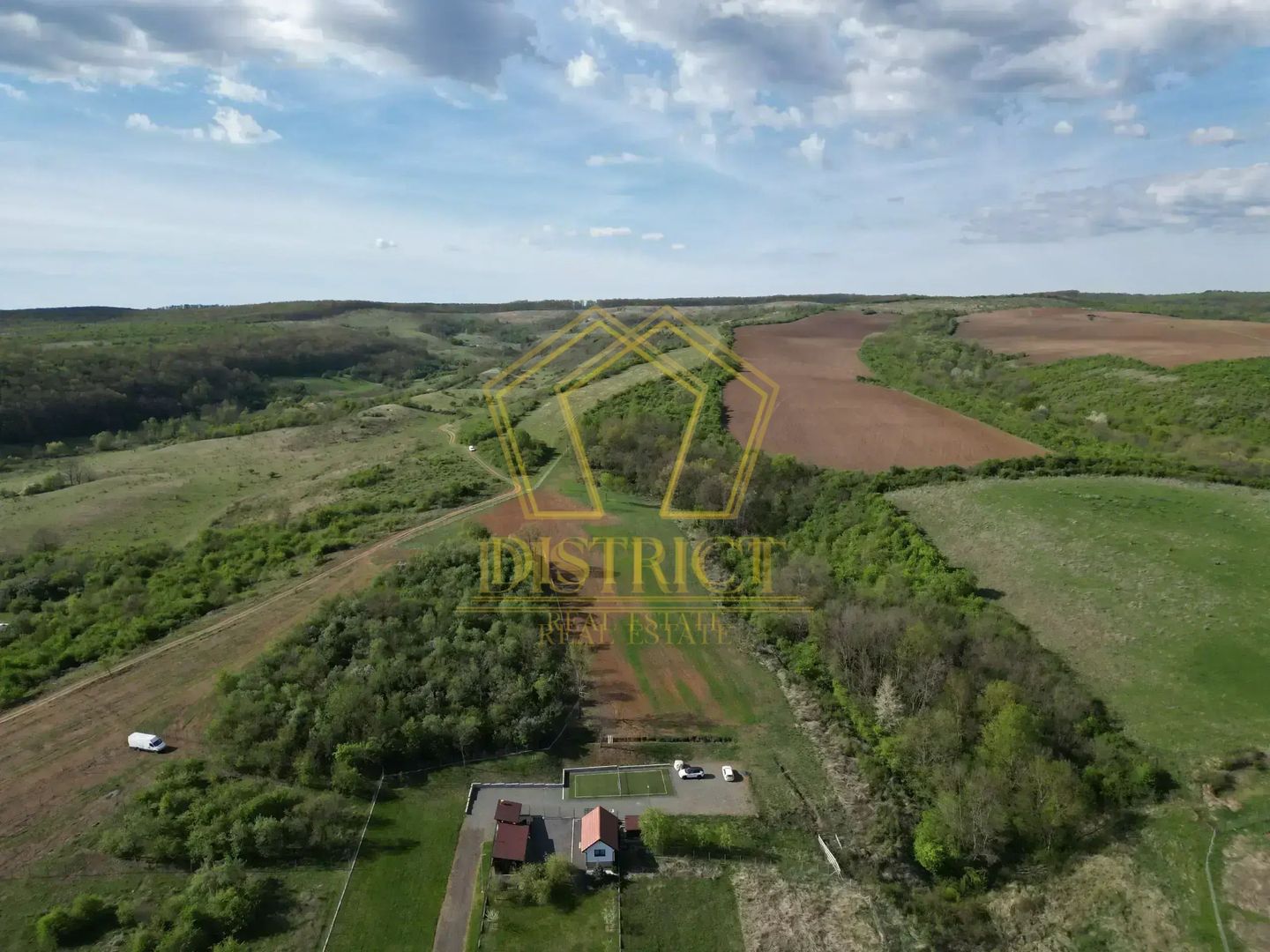 Casa de vacanta cu teren si padure de 3.8ha | Nadas | Herneacova - Poză 5