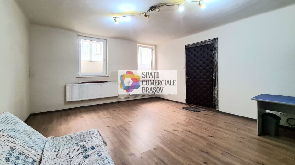 Spatiu birouri de vânzare Brasov - 55 mp  # Plus - Imo. ro - Poză 2