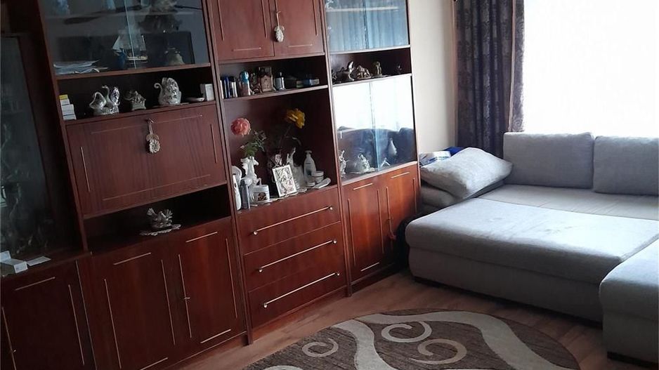 Apartament 3 camere zona Lipovei - Poză 1