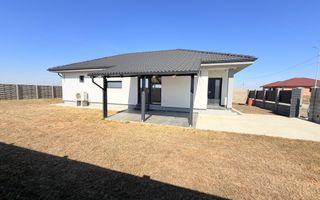 -Casa Individuala - Parter - 4 camere - - Poză 4