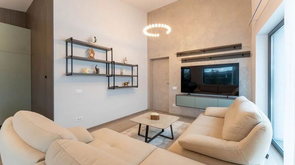 Se inchriaza casa in Cristian - Poză 4