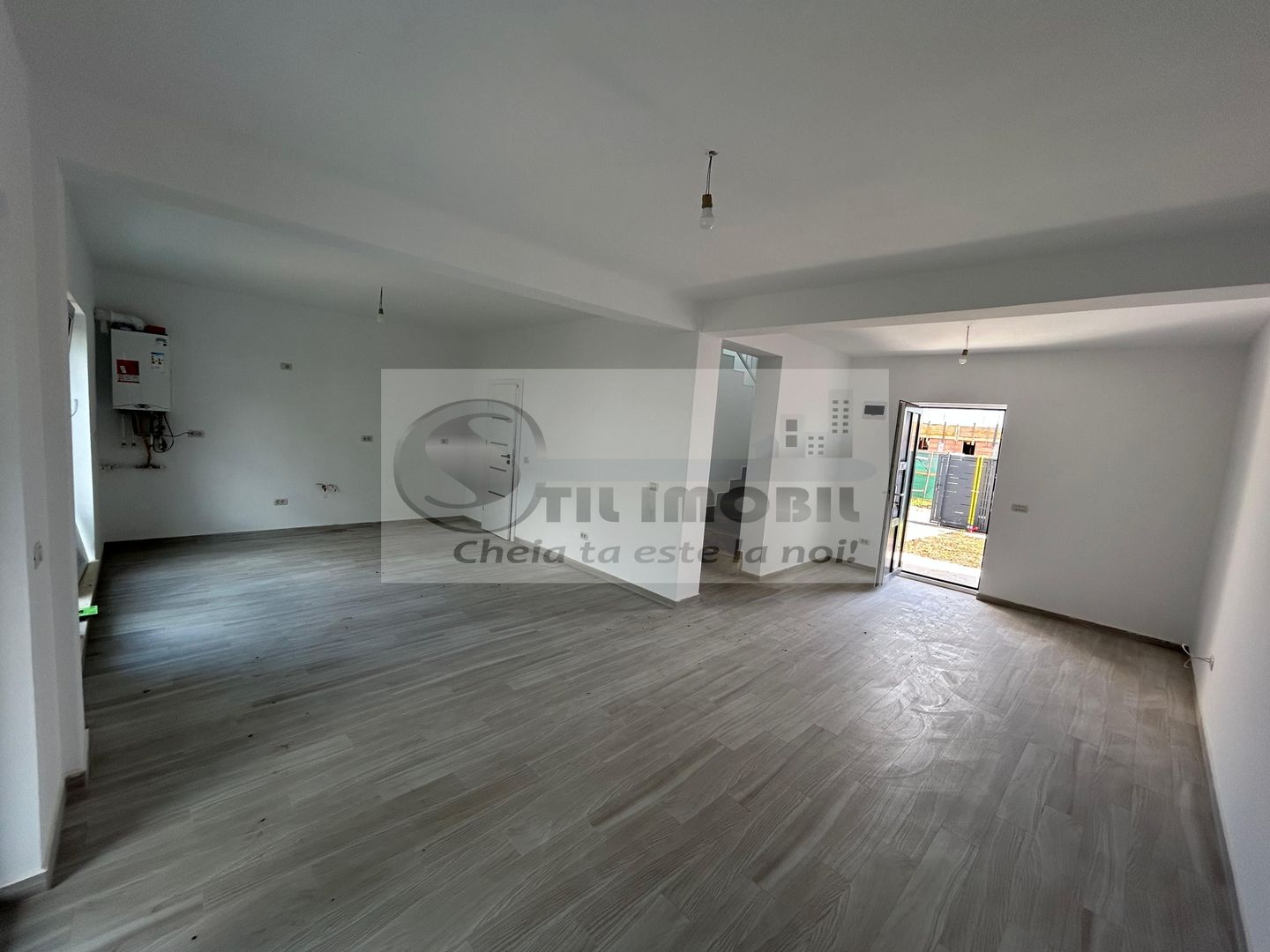 Casă tip înșiruită – Valea Lupului - 127.000 euro - Poză 1