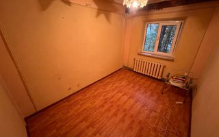 Apartament cu 3 camere | Etaj 3/3 | 80 mp | 2 Stejari | CEC - Poză 4