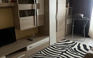 2 camere decomandate, etaj 3/8, lift, centrala termica - 116 000 Euro - Poză 1