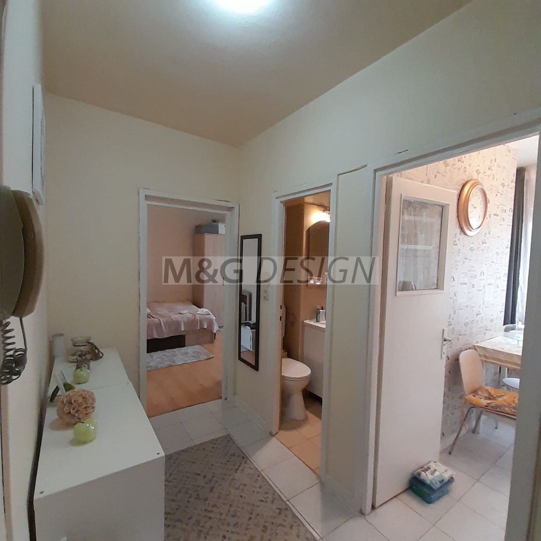 Apartament 1  camera etaj 1 Circumvalatiunii - Poză 1