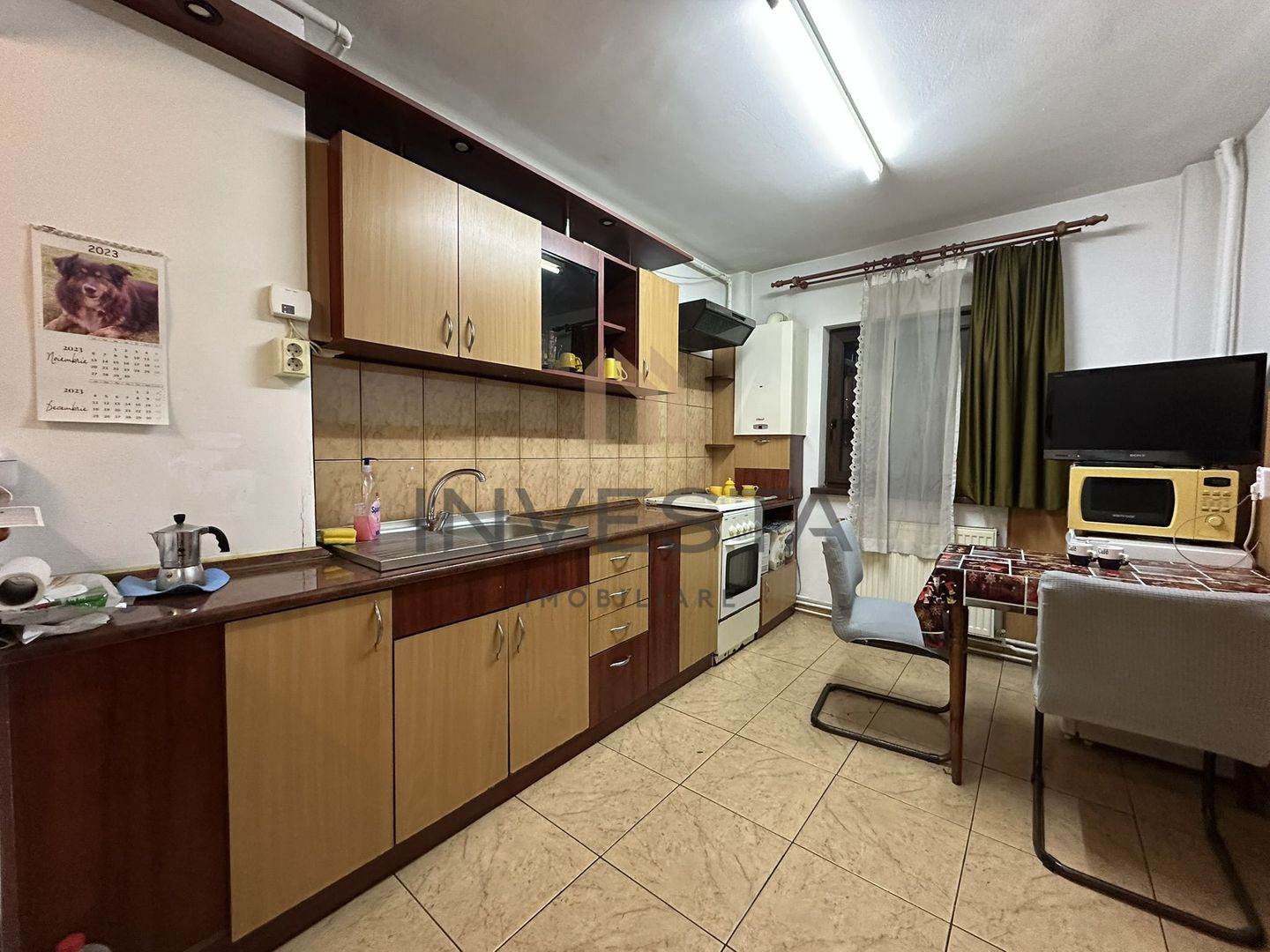 Oportunitate de investite Intre Lacuri! Apartament 3 camere decomandat - Poză 9