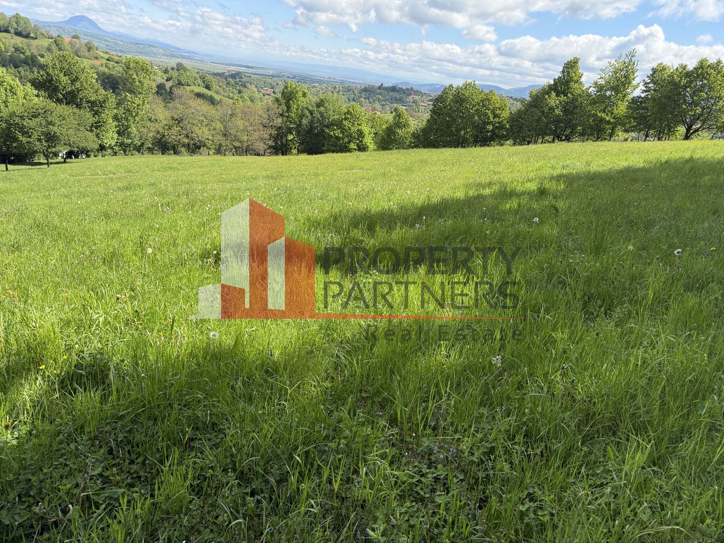 Teren Bran Sohodol 6700 mp - Poză 3