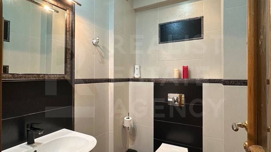 Chirie apartament, 3 camere, strada Lev Tolstoi, Centru - Poză 7