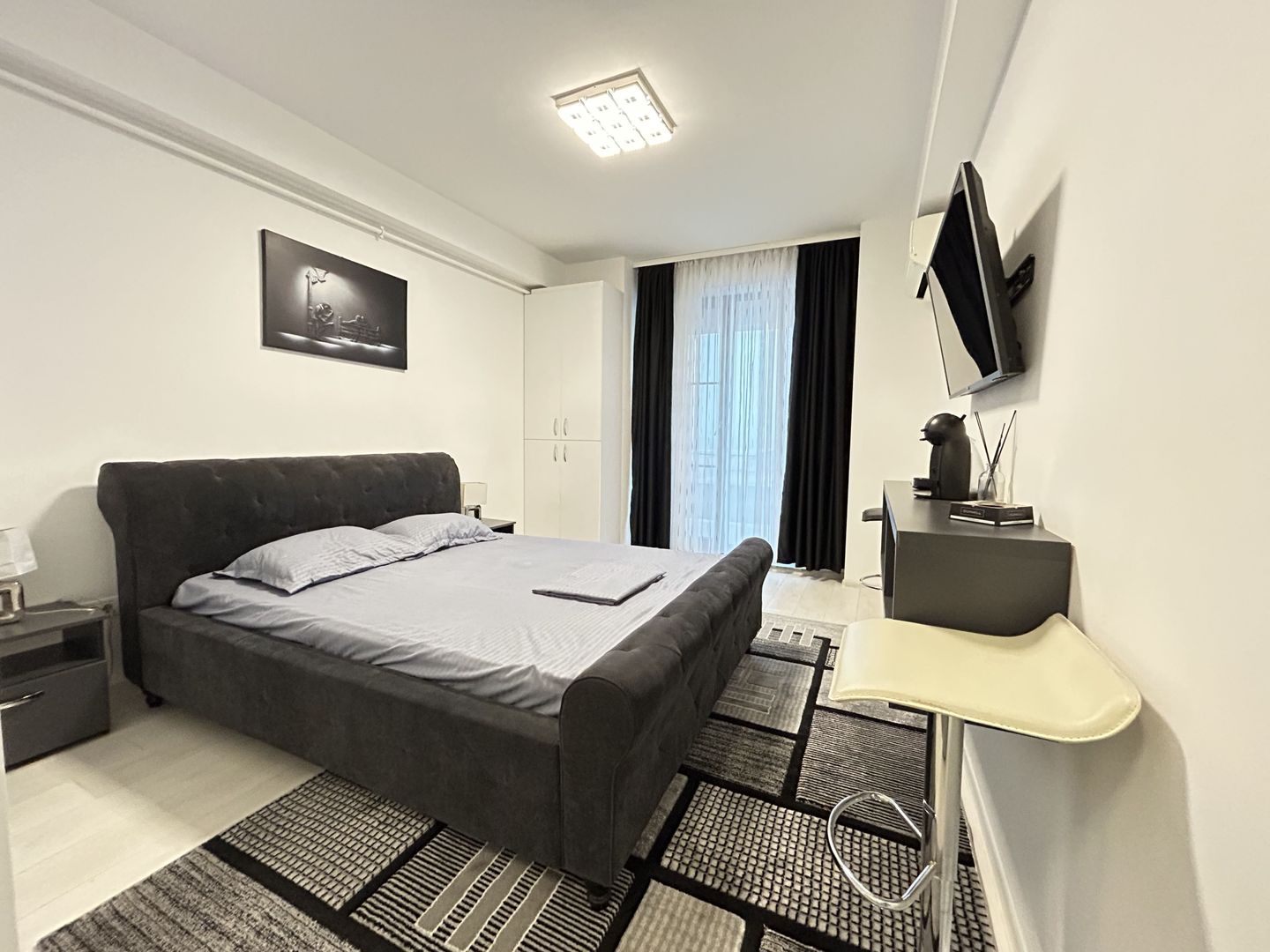 2 Studiouri în 1 | Mamaia | Club Crazy | Vedere frontală la mare - Poză 2