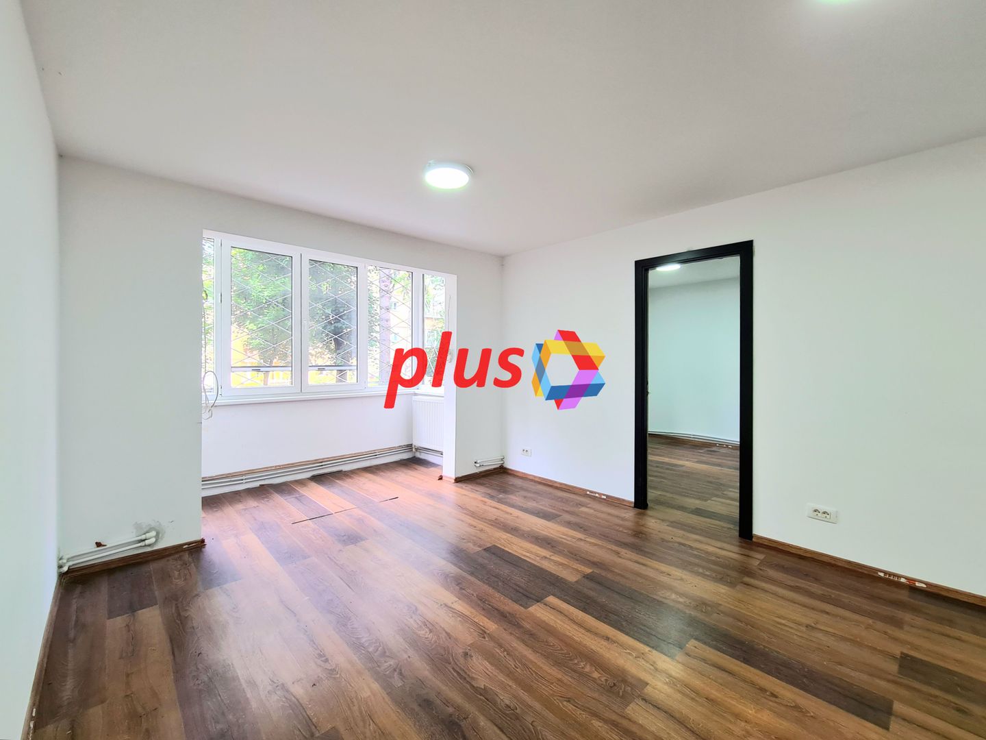 Spatiu comercial cu vad de închiriat Brasov - 106 mp  # plus-imo.ro - Poză 10