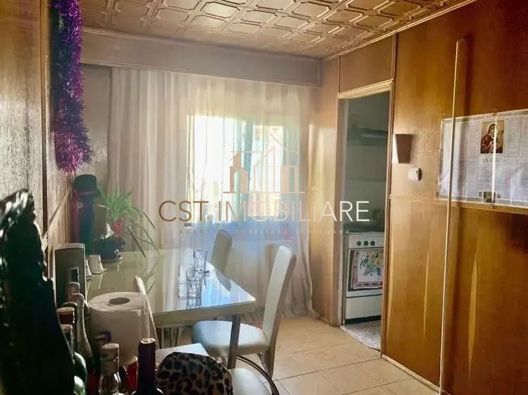 Apartament 3 camere , Lunei - Poză 4