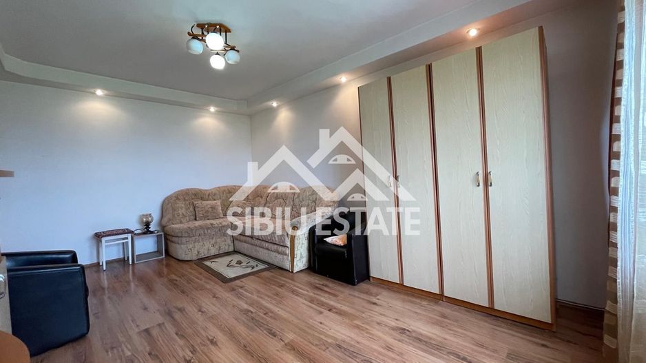 Apartament de vanzare cu 2 camere etaj 3 -Cartier Vasile Aaron - Poză 3