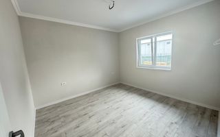 Utvin-Casa 3 Camere-Predare la cheie - Poză 4