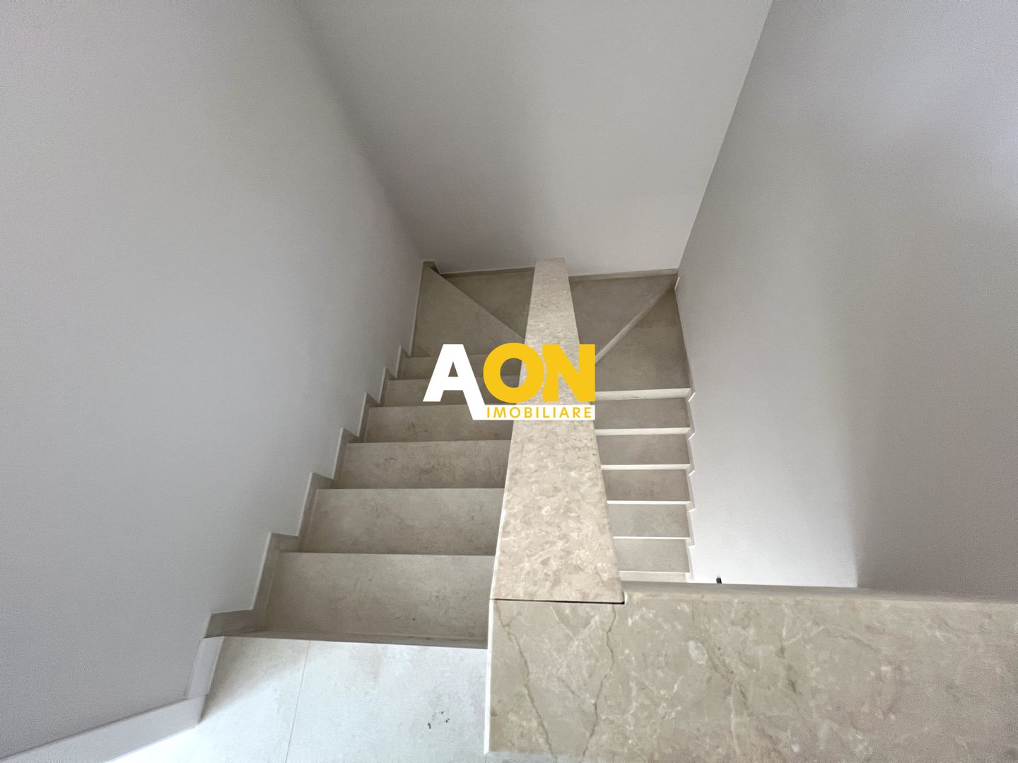 Casa moderna cu finisaje de calitate, 4 camere, 3 bai, 132 MP utili - Poză 15