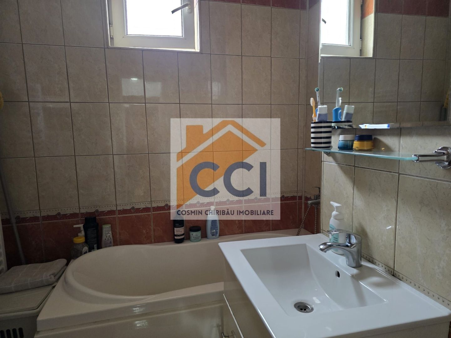 LOC. RACACIUNI,  APARTAMENT 3 CAMERE - Poză 18