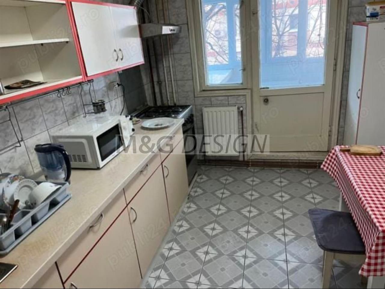 4 camere cf 1 dec 2 bai 2 balcoane CENTRALA - Poză 1