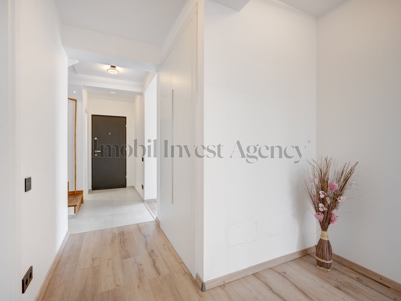 Vila Duplex 5 camere Otopeni - Poză 8