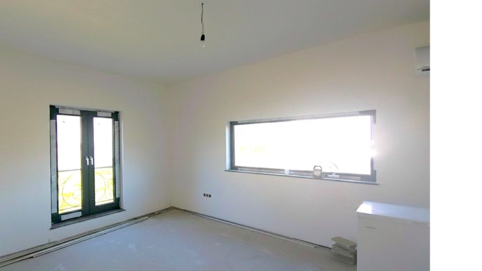 Vilă P+E+Pod | 200 MP Utili | Șcheia | Drum Privat - Poză 5