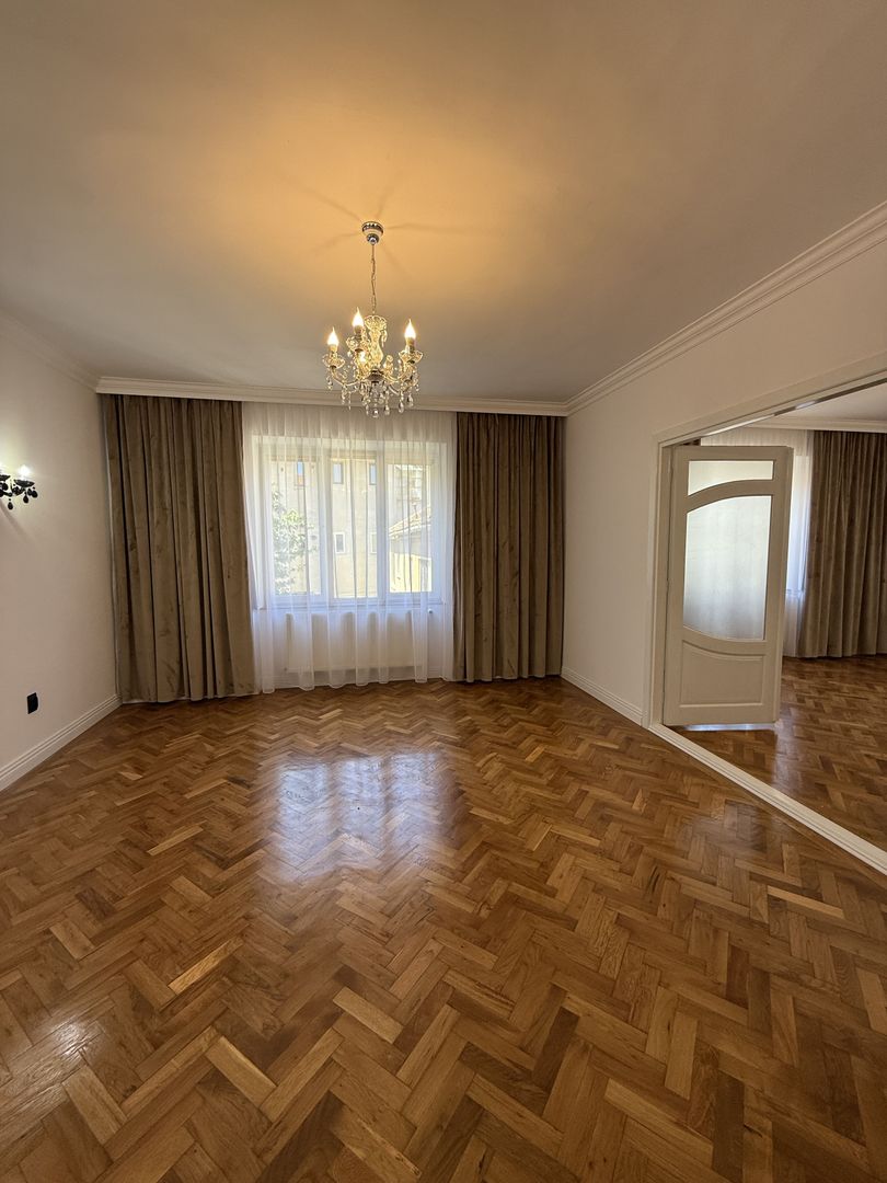 Spațiu de birouri de închiriat – Central, 100 mp, renovat complet - Poză 1