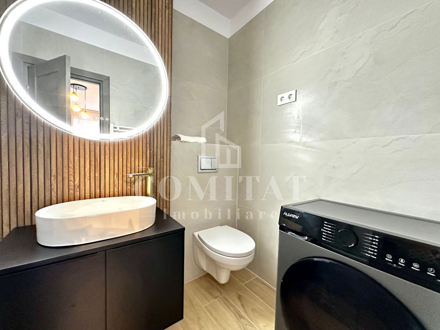 Apartament ultrafinisat | Etaj intermediar | Zona Str Tineretului - Poză 17