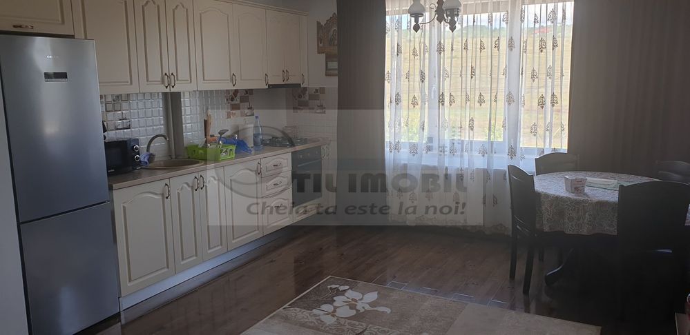 Apartament 3 camere decomandat in zona Rediu- vis-a-vis de Lac Rediu - Poză 1
