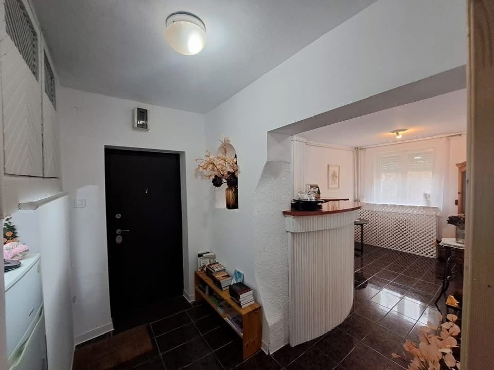 Apartament 2 camere de vânzare – zonă centrală, Medicina / Prefectură - Poză 3