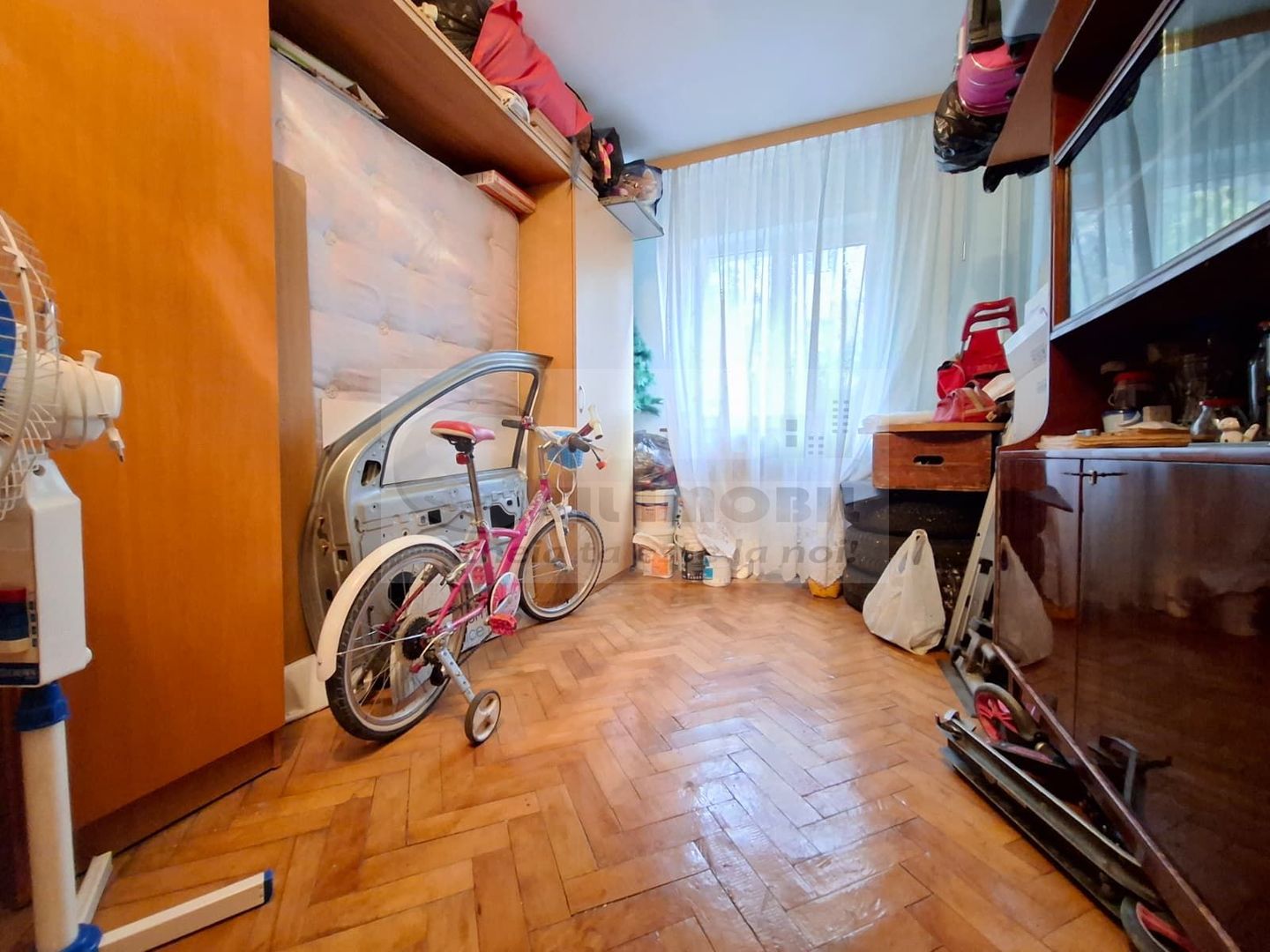 Liber de vanzare apartament 3 camere Baza 3, etaj intermediar - Poză 8