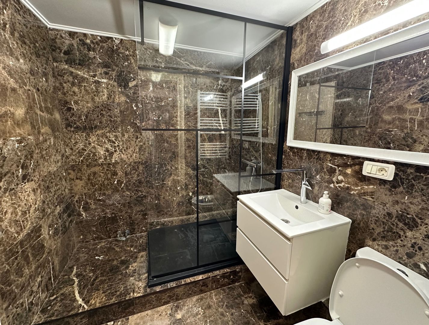 Apartament modern cu 2 camere in Crangasi la cateva minute de metrou - Poză 6